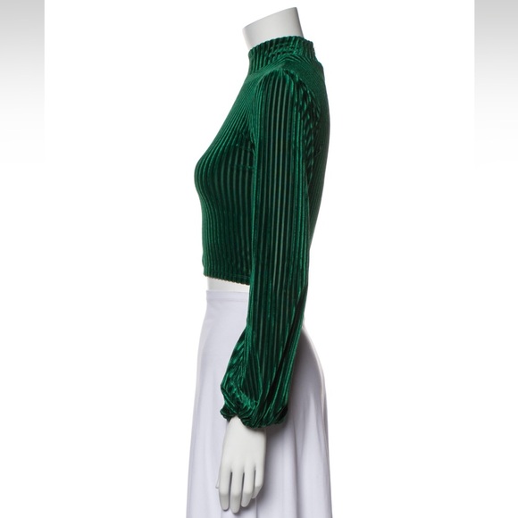 Green velvet mock neck XXS by Privacy Please - Picture 3 of 9